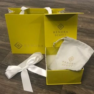 Kendra Scott gift box w/bow, gift bag & dust bag